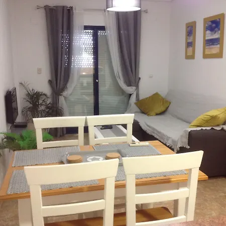 מלון דירות Playamarina 1 Reception 4*